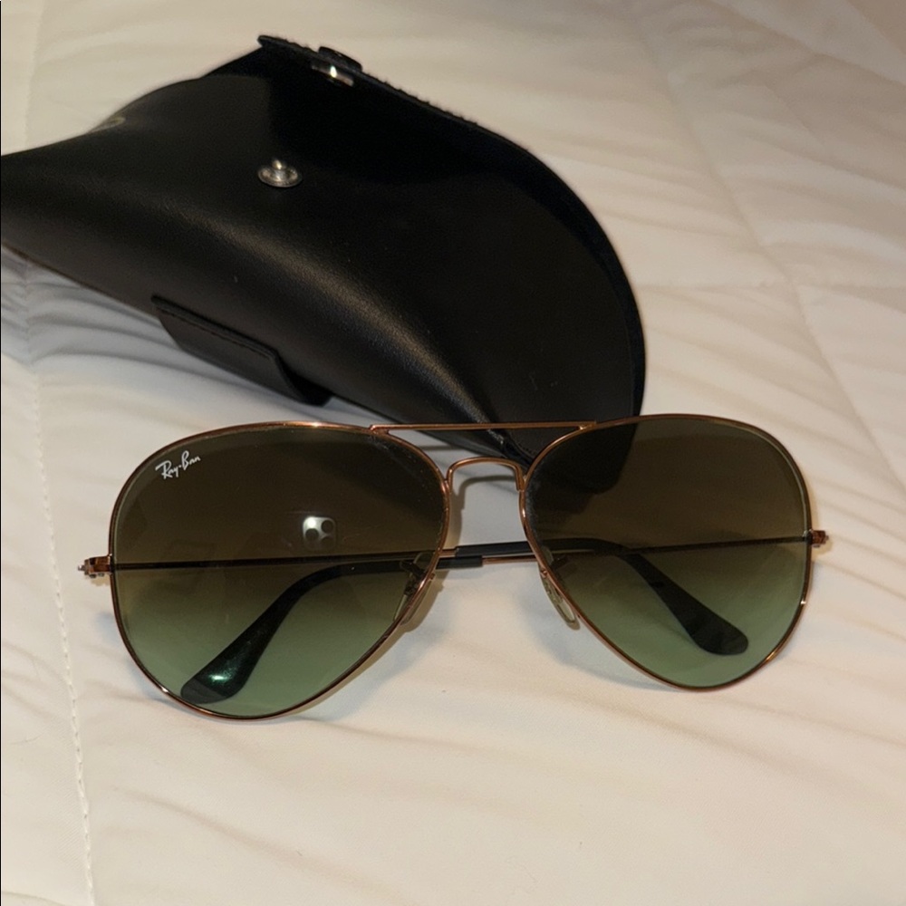 Ray-Ban Aviator Sunglasses